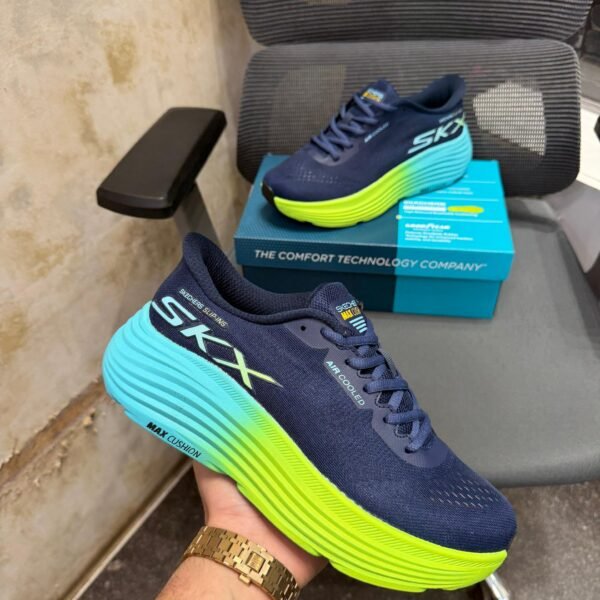 SKECHER_S SLIP IN MAX CUSHIONING ENDEAVOUR HA FIX