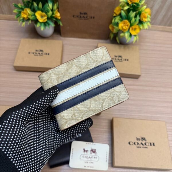 COACH_WALLET_V885