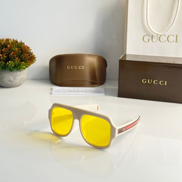 GG 0255 Cream Yellow