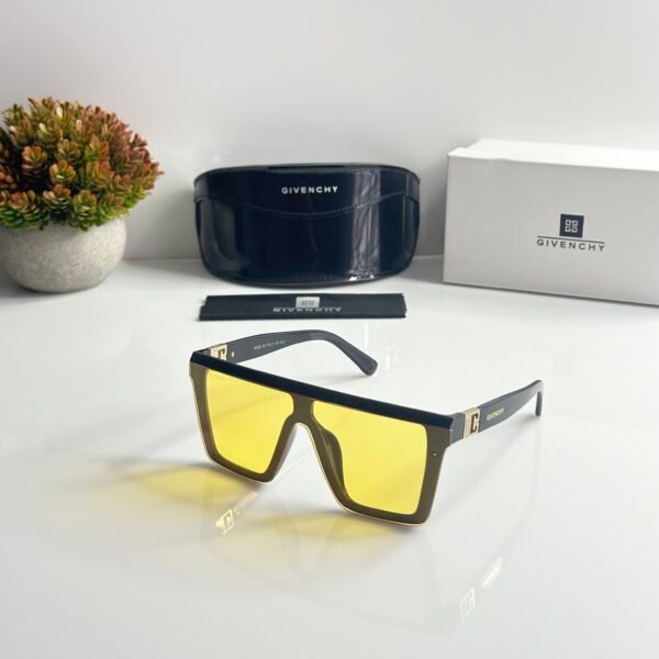 Givenchy 1661 Black Yellow