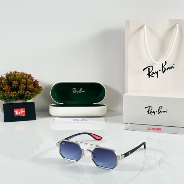 RB 05 Silver Blue