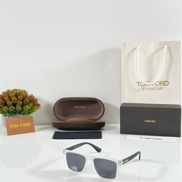 Tomford 0553 Ice Black