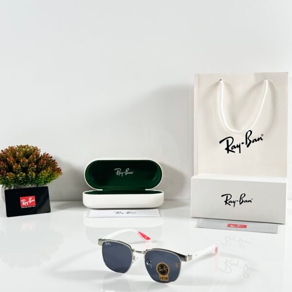 RB 03 Silver Black