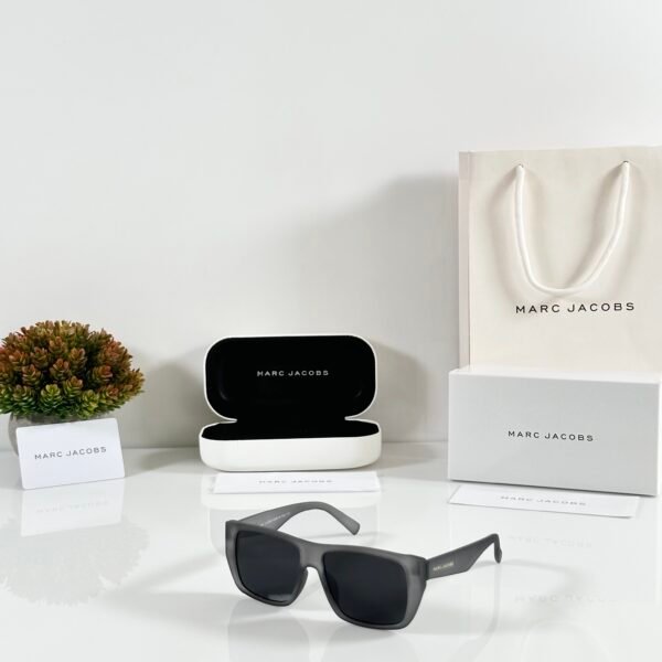 Marc Jacobs 6801 Grey Black