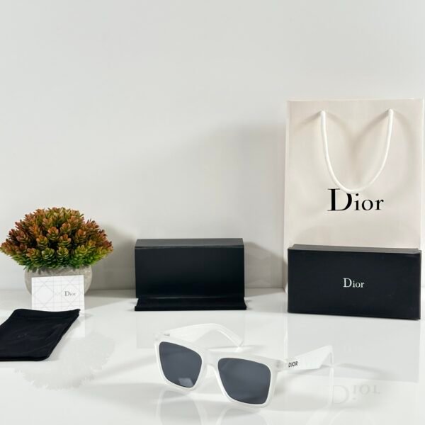 Dior_B27_Ice_Black