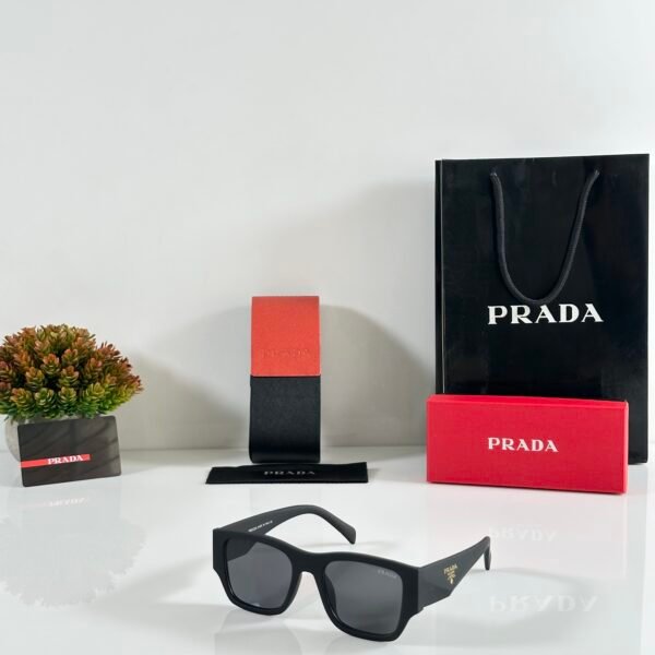 PR 10 Mate Black