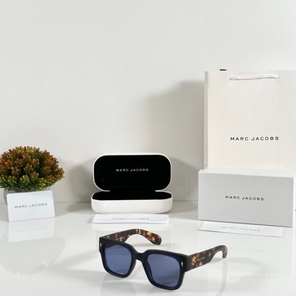 Marc Jacobs 1126 Tiger Blue