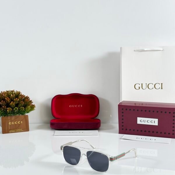 Gucci_2837_Water_Black