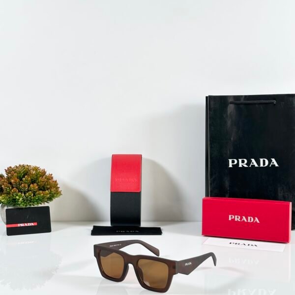 PR 11 Mate Brown