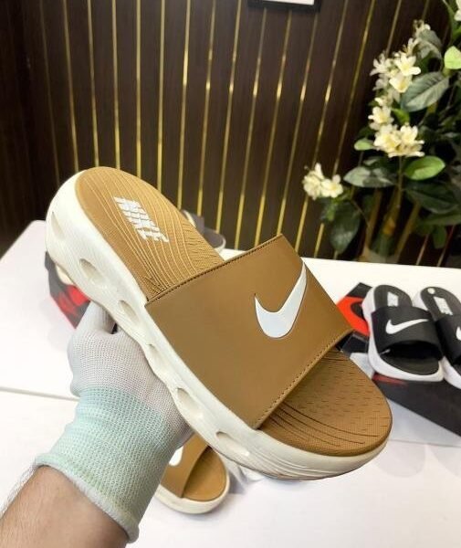 Nike Comfortride Slide