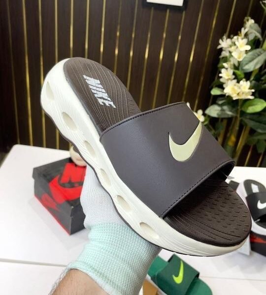 Nike Comfortride Slide