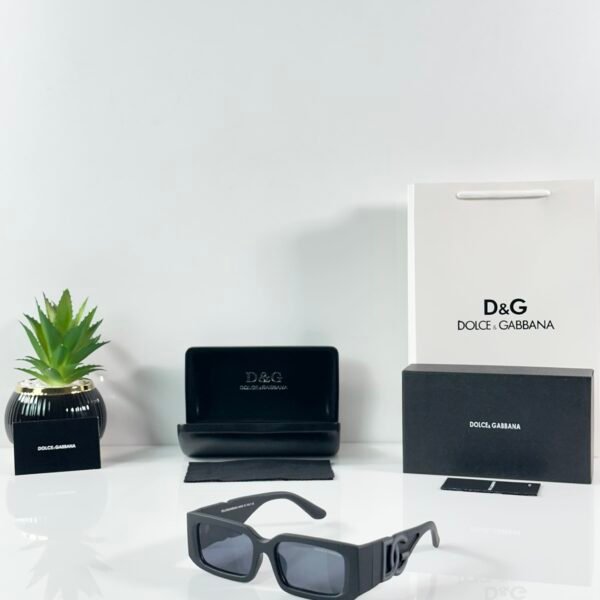 Dolce_&_Gabbana_6197_Black