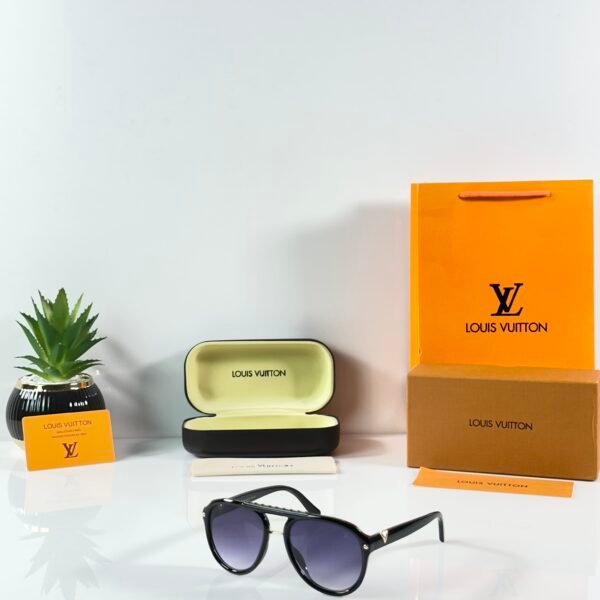 LV 1939 Black Shaded