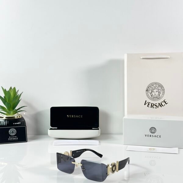 Versace 6772 Gold Black