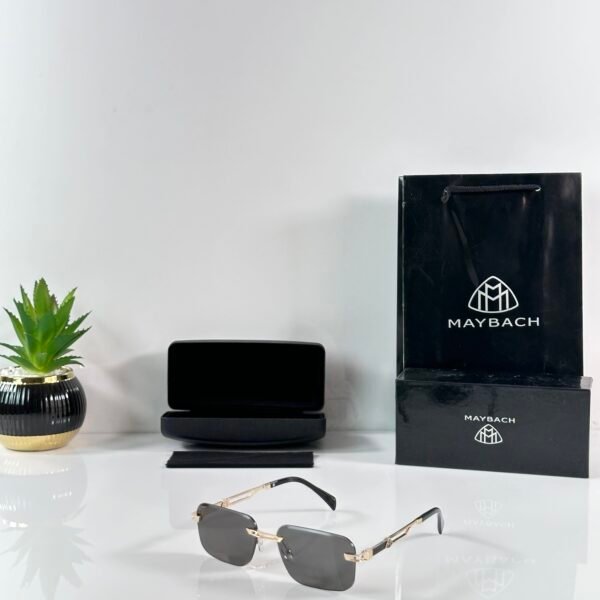 Maybach 1016 Gold Black