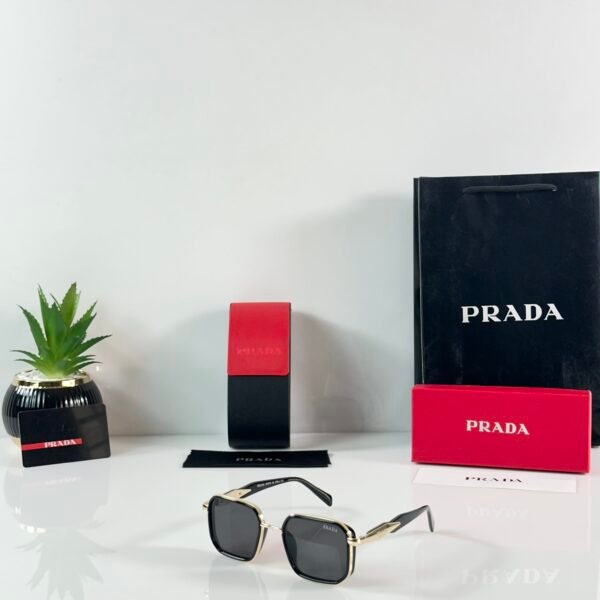 PR 792 Gold Black