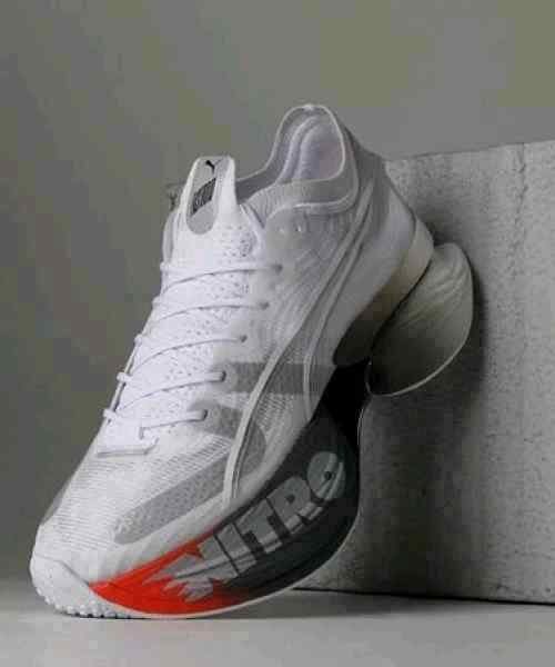 Pumaa Nitro fastroid white
