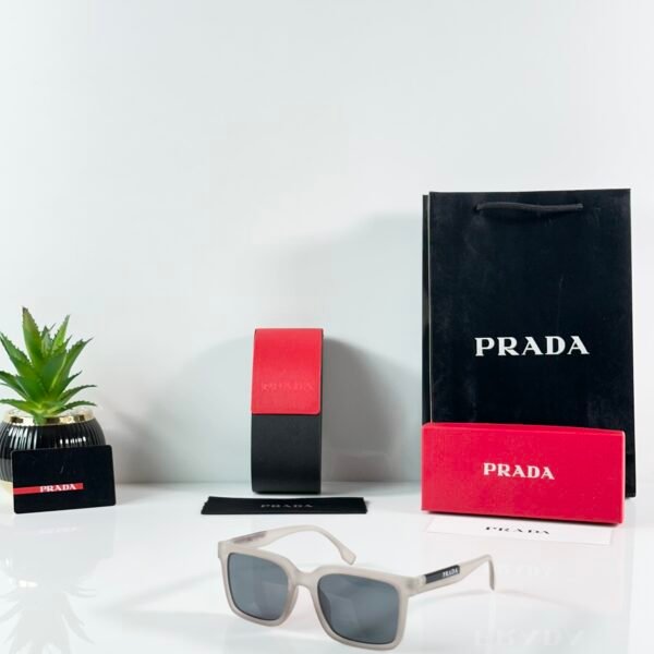 Prad 26 Grey Black