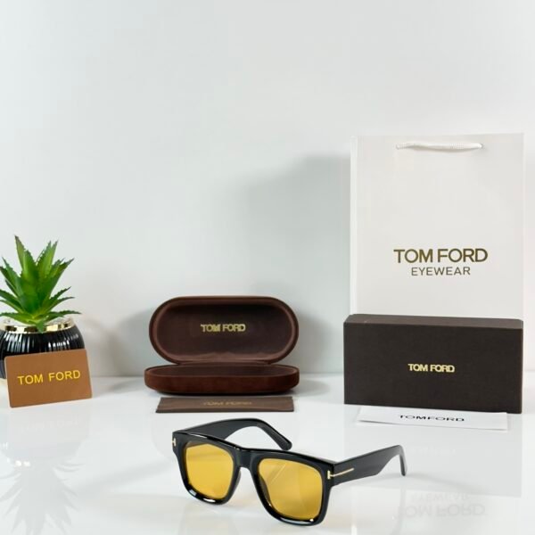 Tomfor 259 Black Yellow