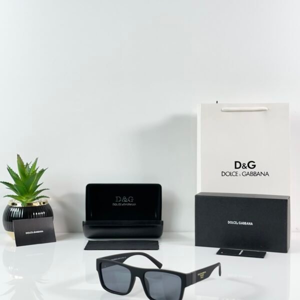 Dolc & Gabbana 8188 Mate Black