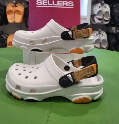 CROCS CLASSIC ALL TERRAIN CLOG