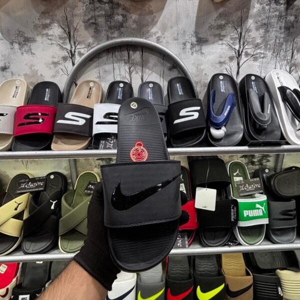 NIKE TURBO SOFTY.