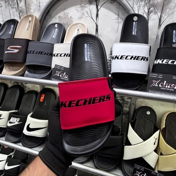 SKECHERS HYPEBURST ULTRA COMFORT.
