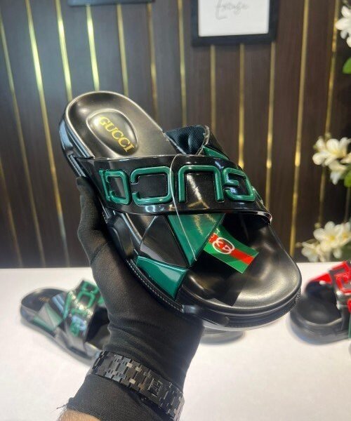 Guccii Italian Premium Logo Slide