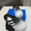 Adidas superstar premium slide