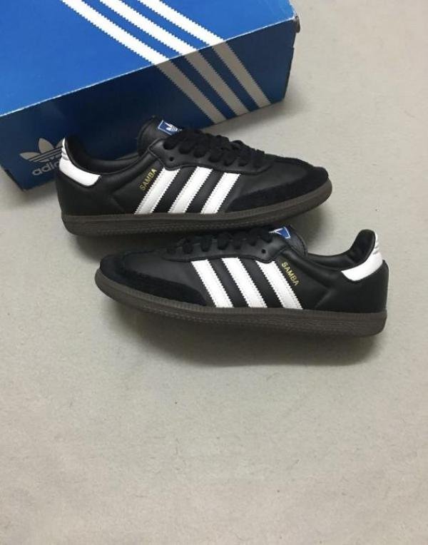 Adidaass Samba OG BlackWhite With Keychain TOP BATCH UA - Image 2