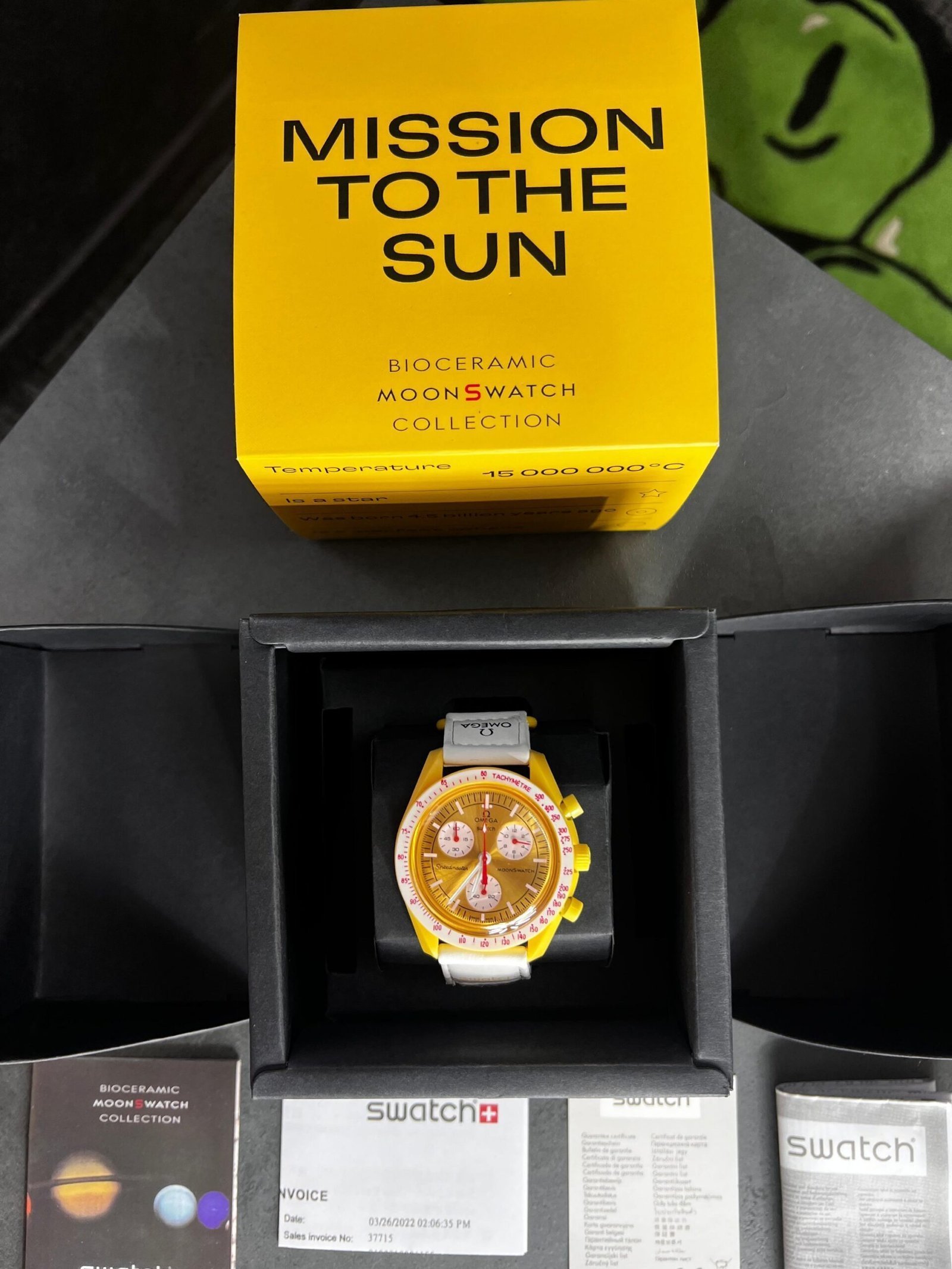 Swatch X Omega Bioceramic Moonswatch Mission To The Moon Sun With Kit - Image 5
