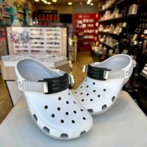 CROCSS Classic Turbo Clogs