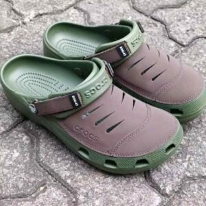 Crocss Yukon Vista Clog Army green