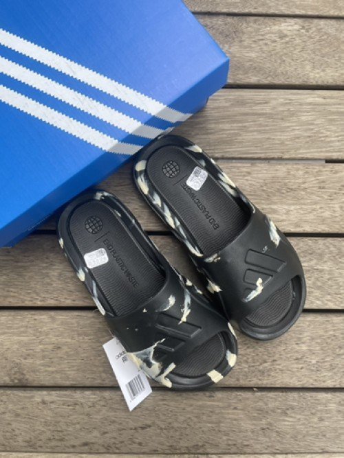 Adida_s Adicane End Plastic Waste Slide Black