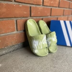 Adida_s Adilette 22 Magic Lime