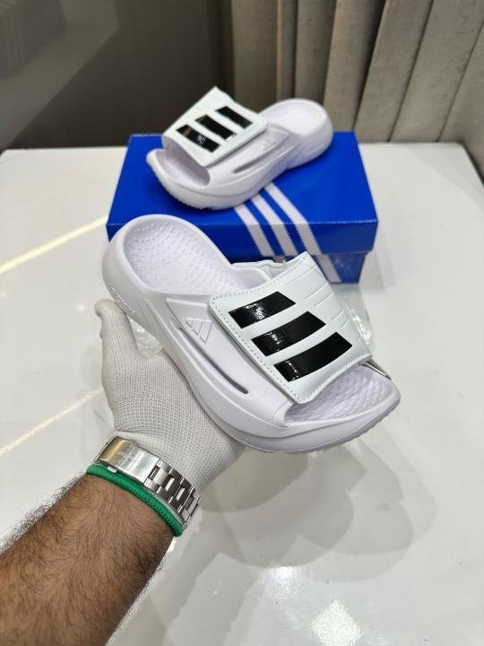 Adidaas Men PureflOat Slide
