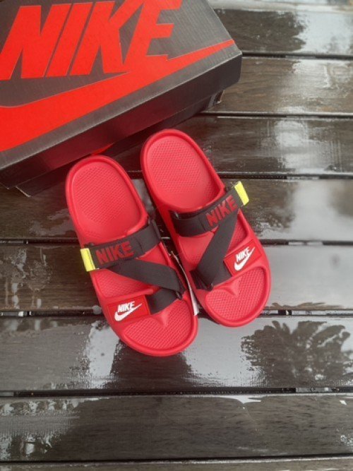 Nik_e Cinza Slide