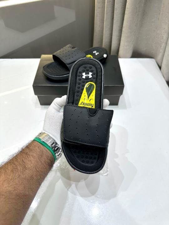 Under Armo Slide black - Image 2