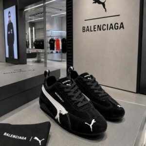 Pumaa x Balenciagaa Speedcat Suede Distressed BLACK 2510