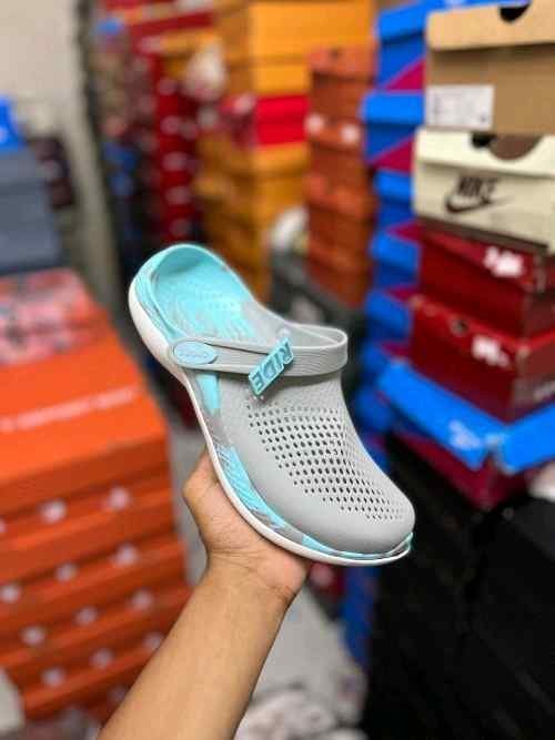 Crocss 360 literide aqua grey - Image 2