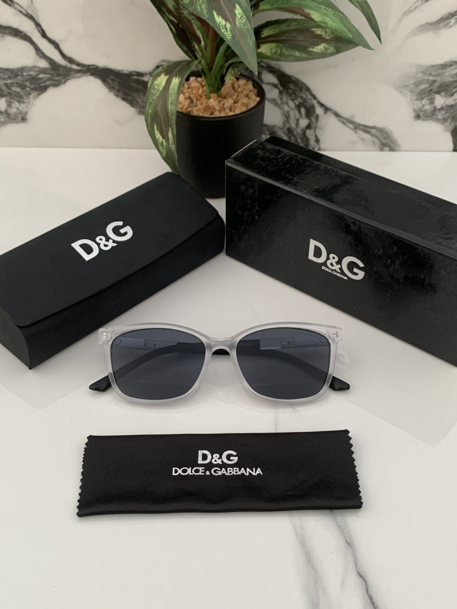 Branded D&G White Black Sunglasses (With Original Kit) - Image 2