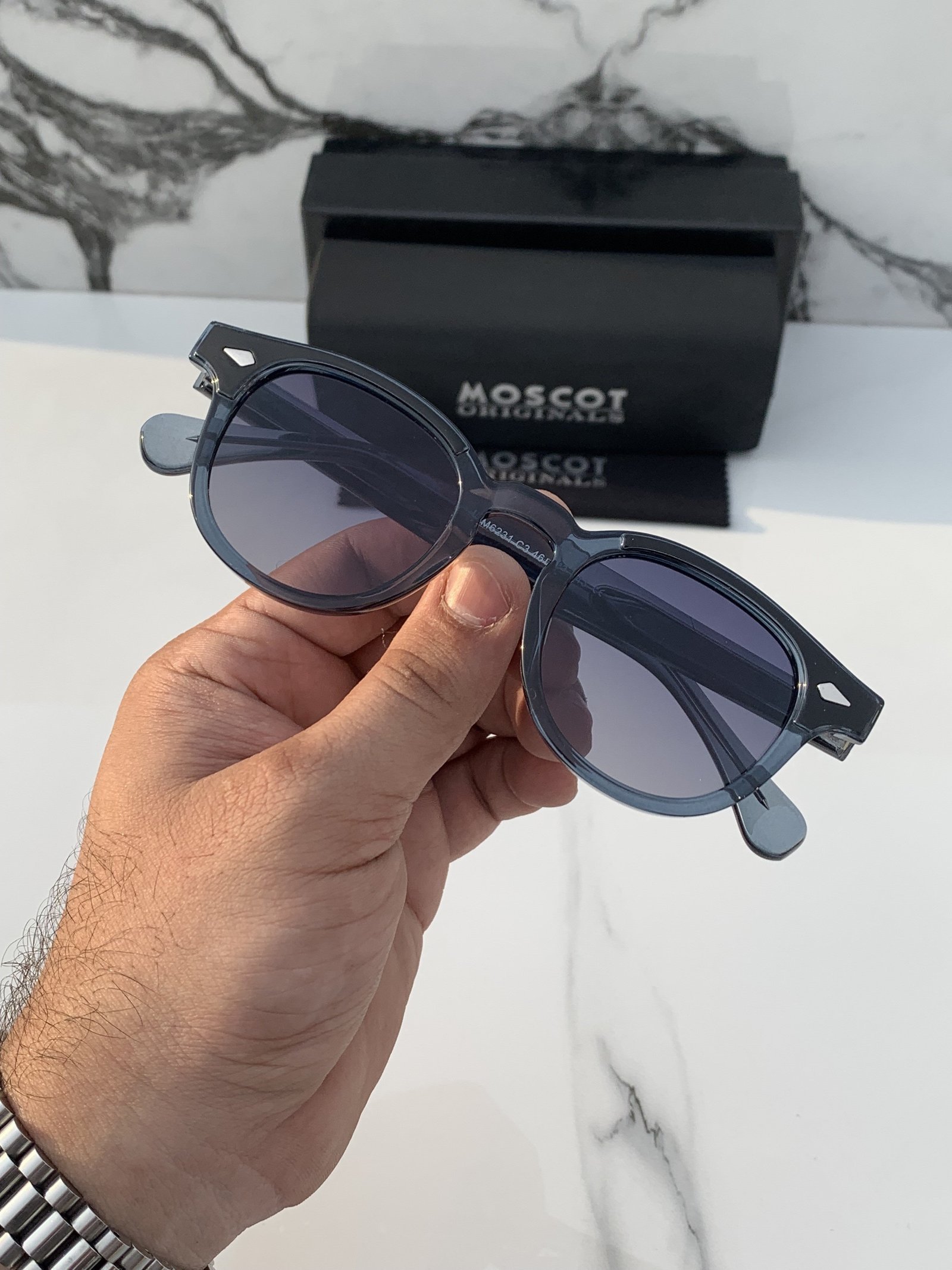 Branded Msct Blue Grey Sunglasses AD (With Original Kit) - Image 6