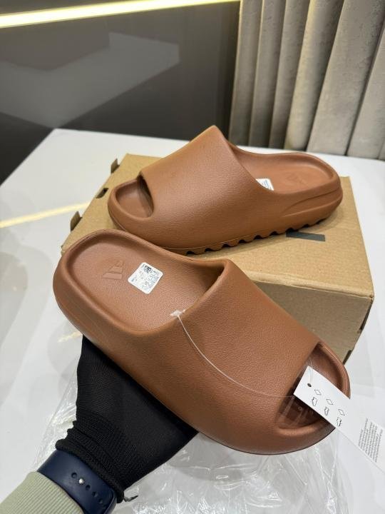 Adidas Yezzy Slides
