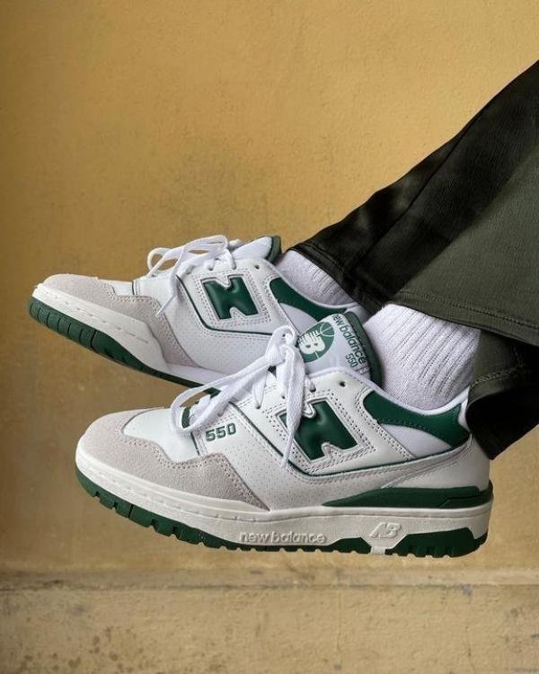NB 550 White Green Premium Quality TOP BATCH UA - Image 4
