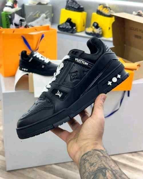 Louis Vuitton LV Trainer Black Embossed Monogram TOP BATCH UA - Image 2
