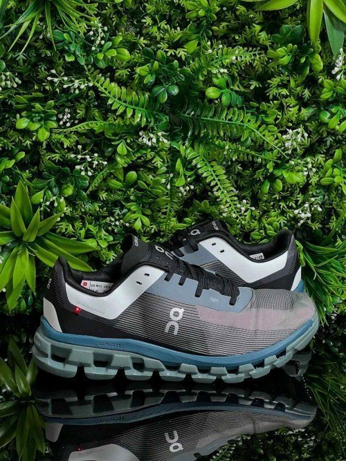On Cloud flow 4 Pearl Black 5027 TOP BATCH UA - Image 4