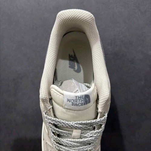 NIKE AIR FORCE 107 LOW NORTTH FACE TOP BATCH UA - Image 2