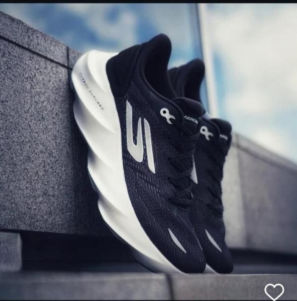 Skechers Follow AERO BURST GO RUN RIDE 12 TOP BATCH UA - Image 2