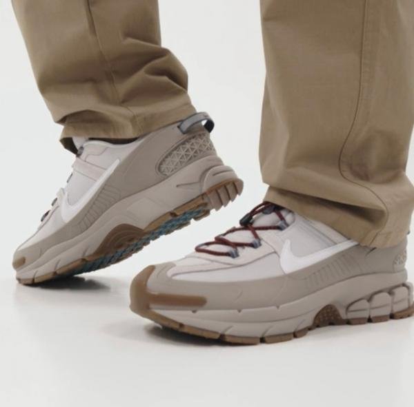 Nike Mens Zoom Vomero Roam Grey Vast White TOP BATCH UA - Image 2