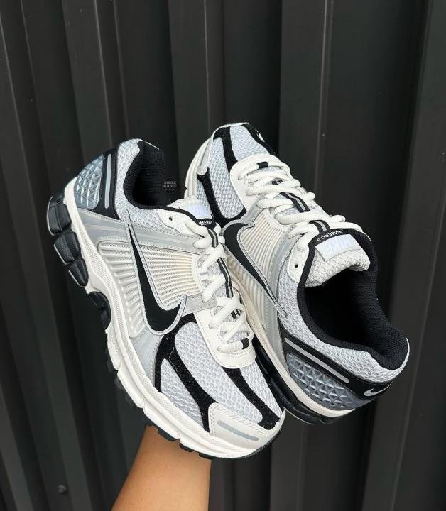 Nike Zoom Vomero 5 TOP BATCH UA - Image 2